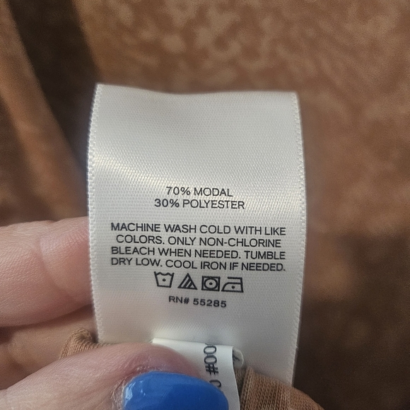 Express Tan Long Sleeve Top - Picture 4 of 4